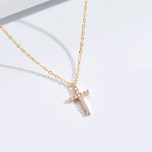 Collar con Cruz Dorada